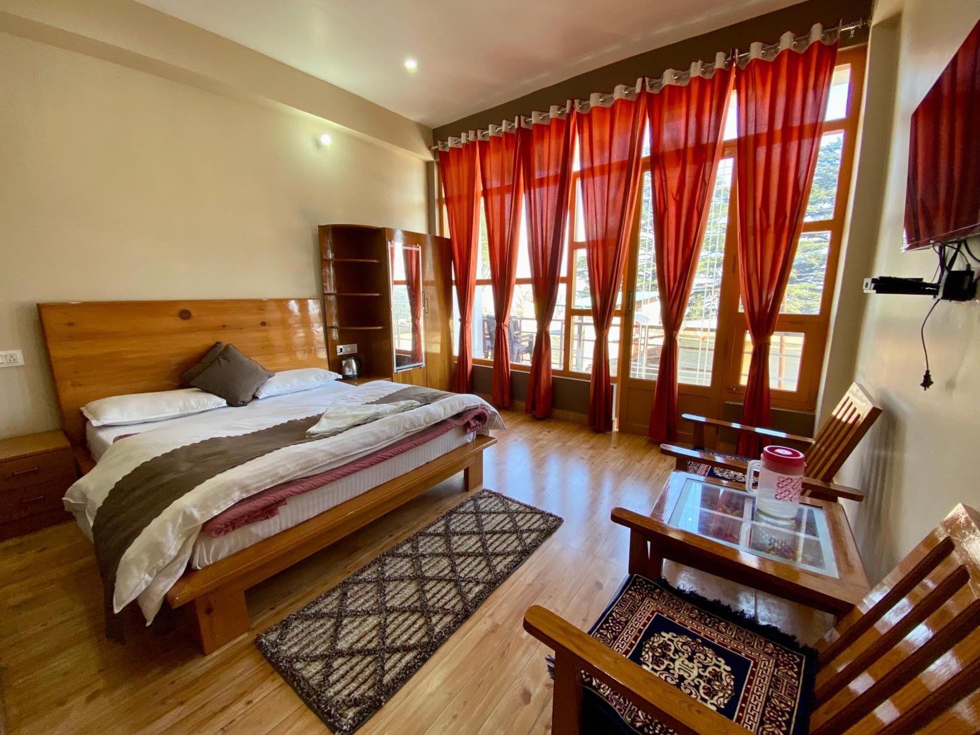 Hotel Mansarovar Inn Munsyari Exterior foto